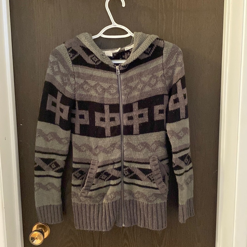 Red dragon sweater